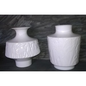 EDELSTEIN - KURT WENDLER - TWO WHITE GLOSS RELIEF MOULDED VASES - NATURE - L@@K   232867506918